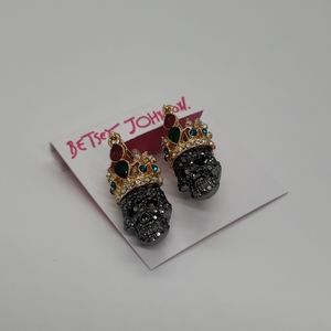 Betsey Johnson Skull Earrings
